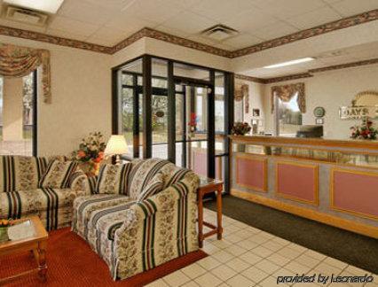 Days Inn By Wyndham White House İç mekan fotoğraf