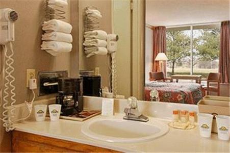 Days Inn By Wyndham White House Oda fotoğraf